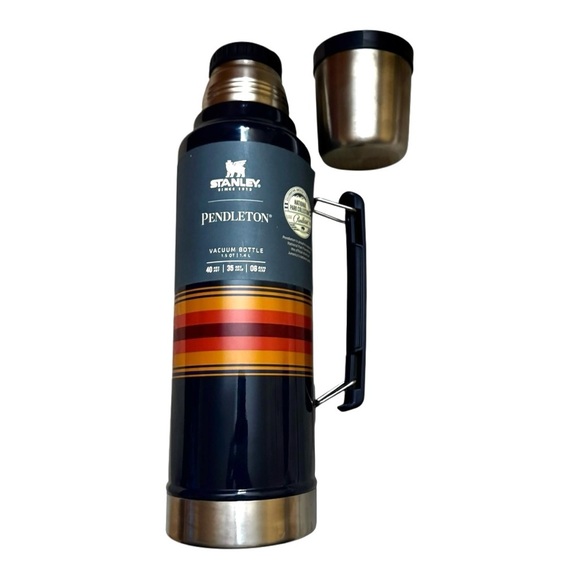 NEW Stanley X Pendleton Classic Bottle Thermos with Cup 1.5 QT Navy Blue Stripe - Picture 6 of 10